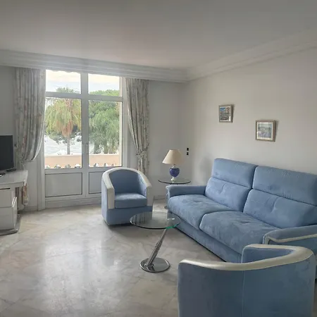 Croisette Miramar Vue Апартаменты *